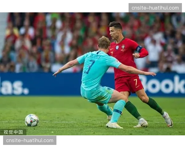 荷兰对阵日本战术复盘 三分球战术能否撕破东亚密集防守